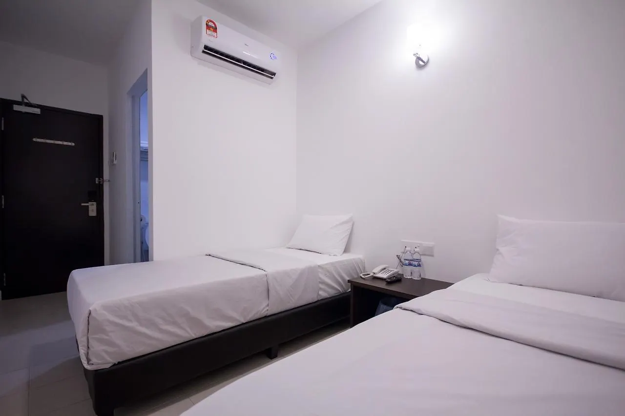באייאן לפאס D Nice Hotel באייאן לפאס